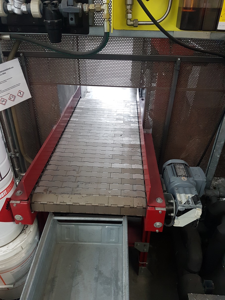 JSW J 650 EL III Mașină de turnat magneziu KK1549, folosită JSW J 650 EL III Mașină de turnat magneziu KK1549, folosită