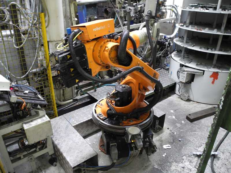 Kuka KR 16-F, robot de turnătorie, folosit HR1814