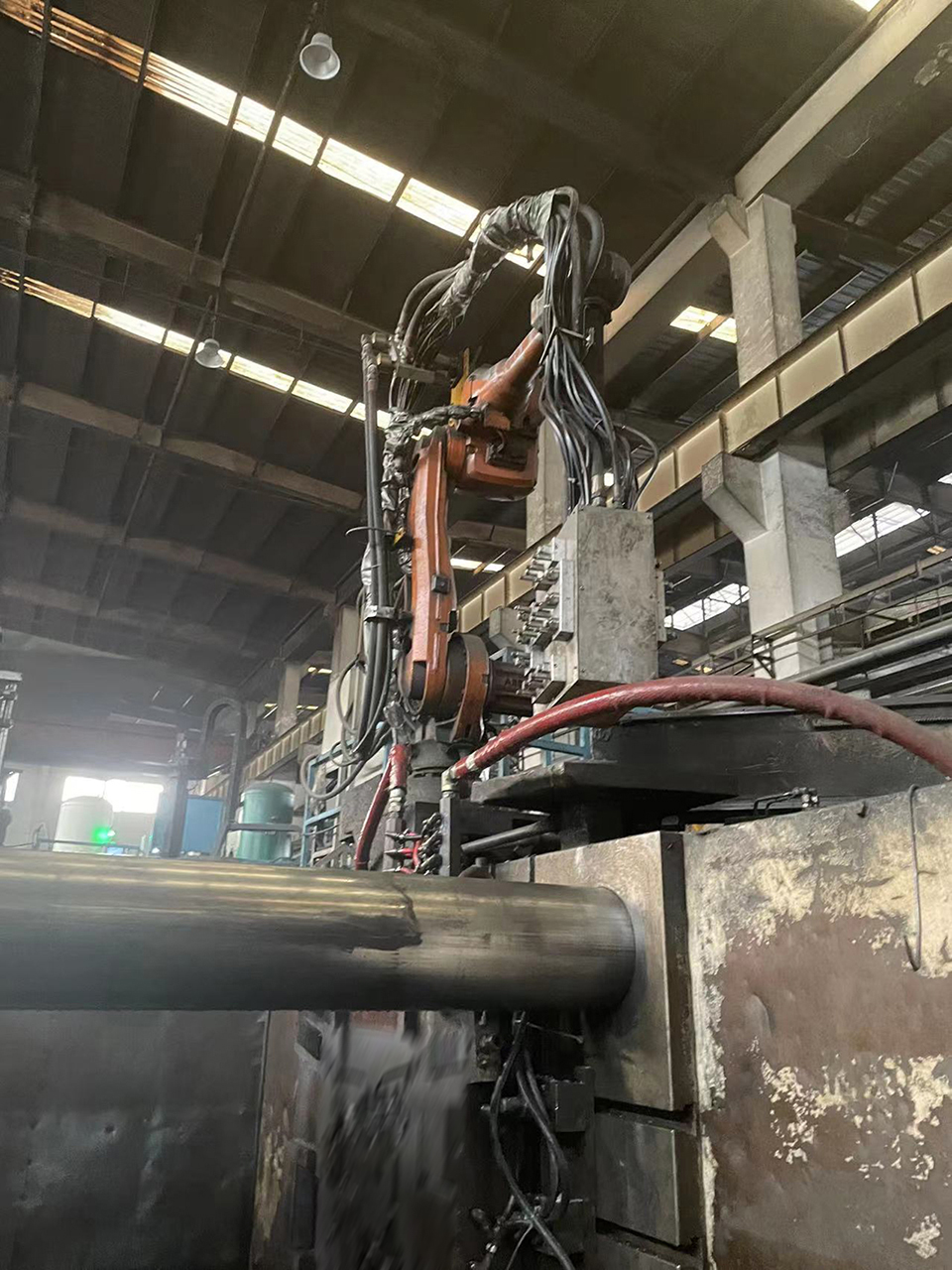 Italpresse IP 1650 SC mașină de turnare sub presiune cu cameră rece KK1656, folosită Italpresse IP 1650 SC mașină de turnare sub presiune cu cameră rece KK1656, folosită