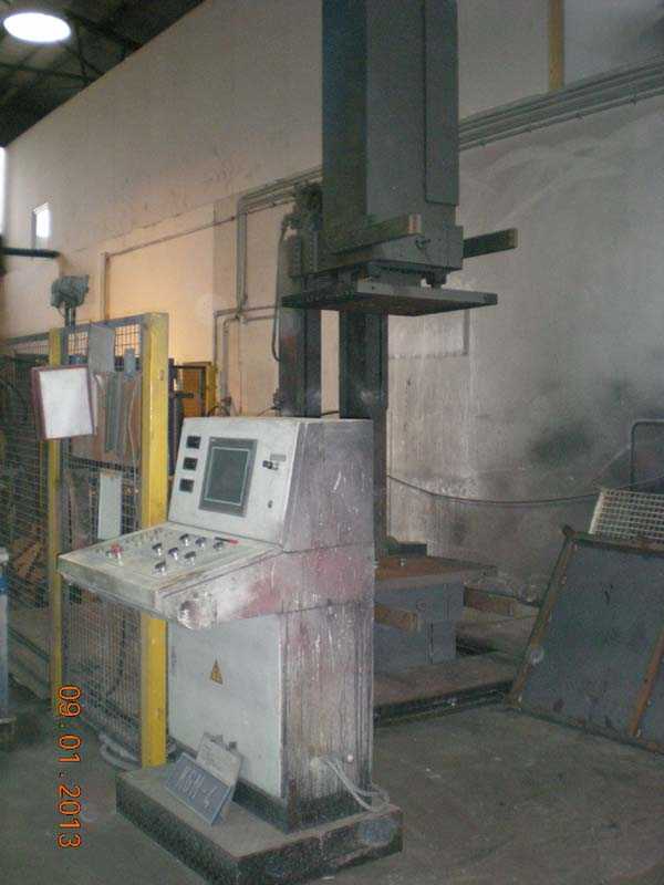 dd16edcb435b10d7f41564edbc97dcb7 Kurtz AK01 Mașină de turnare gravitațională basculantă Kurtz AK01, folosită