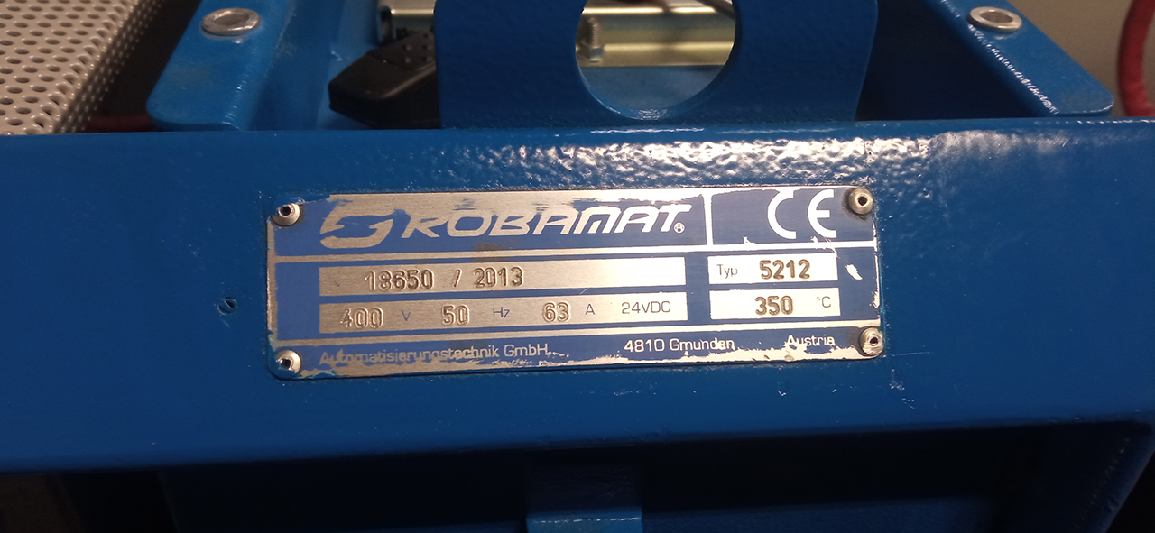 Robamat Thermocast 5212 unitate de control al temperaturii uleiului ZU2227, folosită Robamat Thermocast 5212 unitate de control al temperaturii uleiului ZU2227, folosită