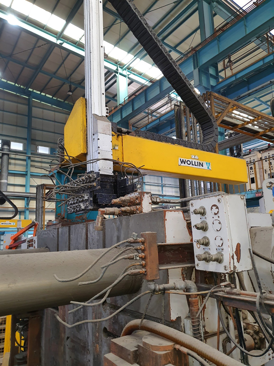 Mașină de turnare sub presiune cu cameră rece Bühler Evolution 140 D KK1650, utilizată Mașină de turnare sub presiune cu cameră rece Bühler Evolution 140 D KK1650, utilizată