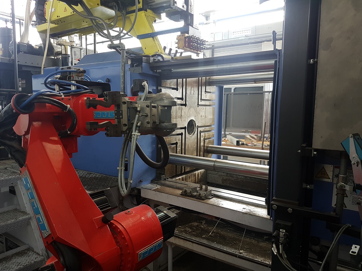 JSW J 650 EL III Mașină de turnat magneziu KK1549, folosită JSW J 650 EL III Mașină de turnat magneziu KK1549, folosită