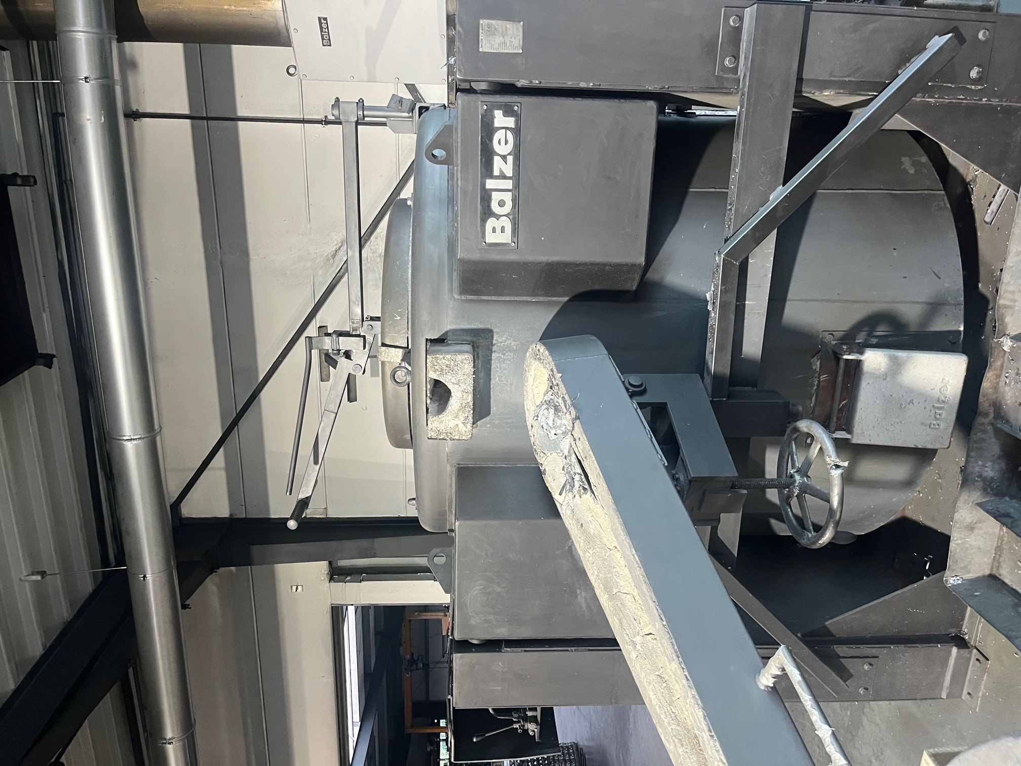 Cuptor de topire și menținere StrikoWestofen MH II-T 3000/1500 G-eg O1810, folosit