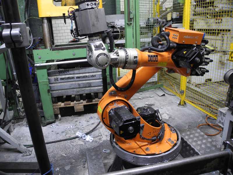 Kuka KR 16-F, robot de turnătorie, folosit HR1814