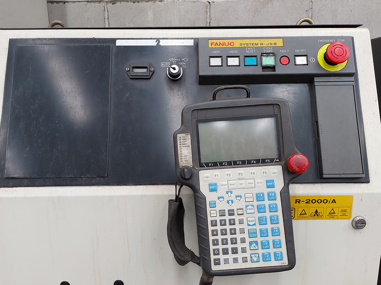 M-uller-Weingarten-GDK-1750-cold-chamber-die-casting-machine-KK1585-p13 Müller Weingarten GDK 1750 mașină de turnare sub presiune cu cameră rece KK1585, folosită