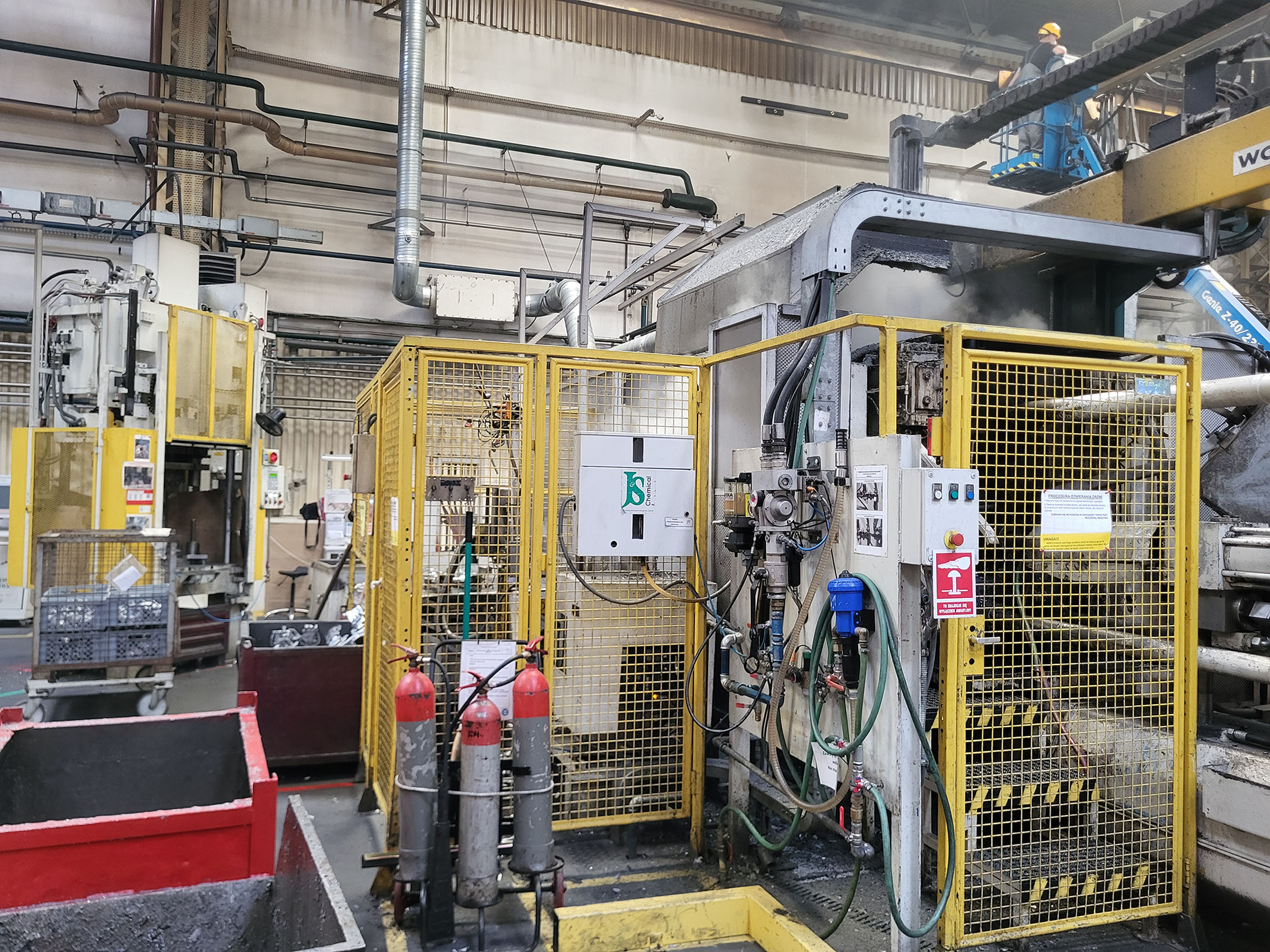 Mașină de turnare sub presiune cu cameră rece Bühler SC D/84 KK1422, folosită