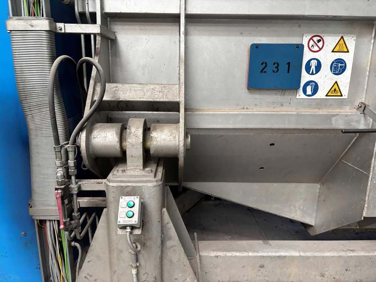 Cuptor de topire și menținere StrikoWestofen MH II-T 3000/1500 G-eg O1810, folosit Cuptor de topire și menținere StrikoWestofen MH II-T 3000/1500 G-eg O1810, folosit