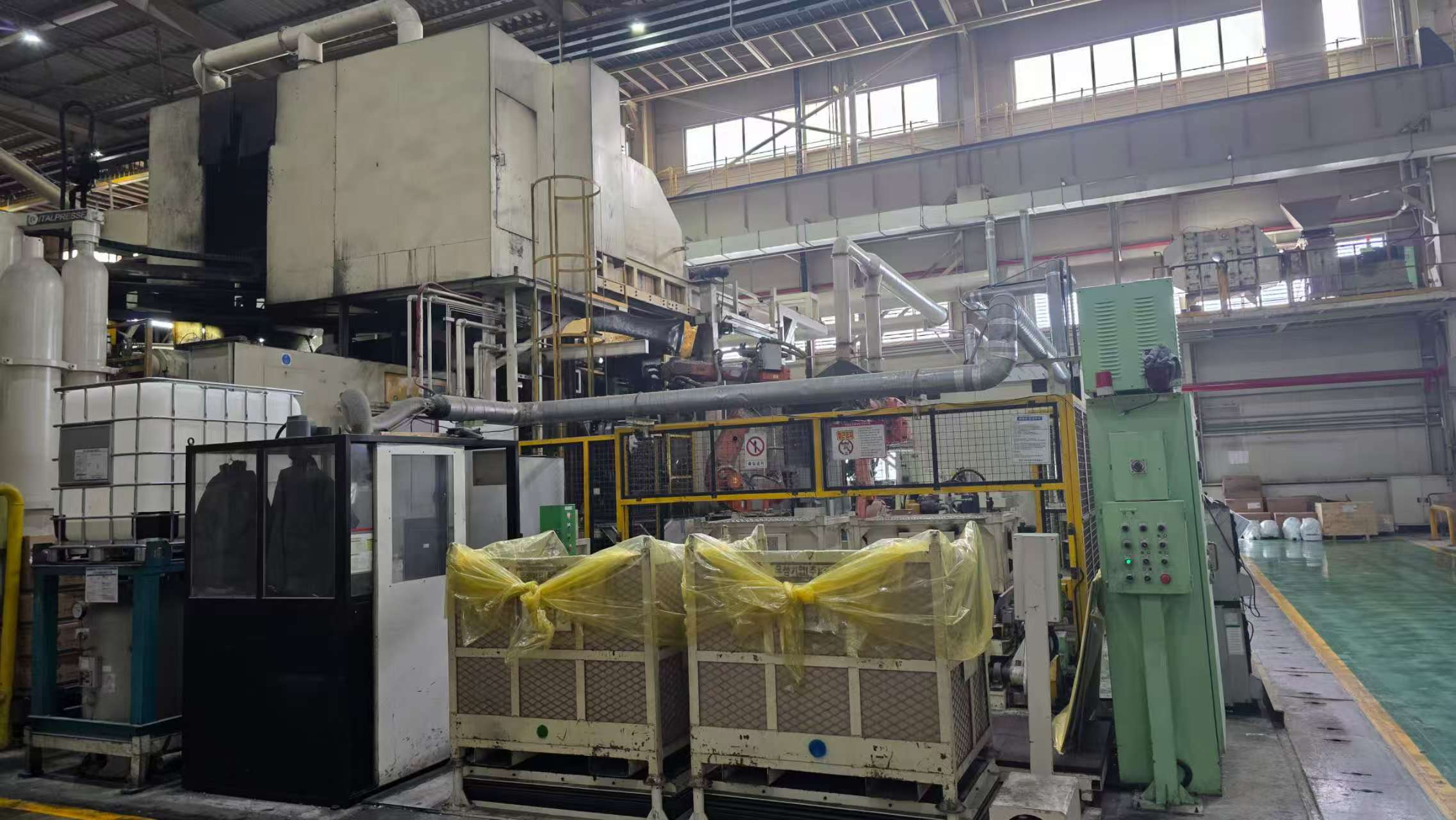 Italpresse IP 2500 SC mașină de turnare sub presiune cu cameră rece KK1573, folosită Italpresse IP 2500 SC mașină de turnare sub presiune cu cameră rece KK1573, folosită