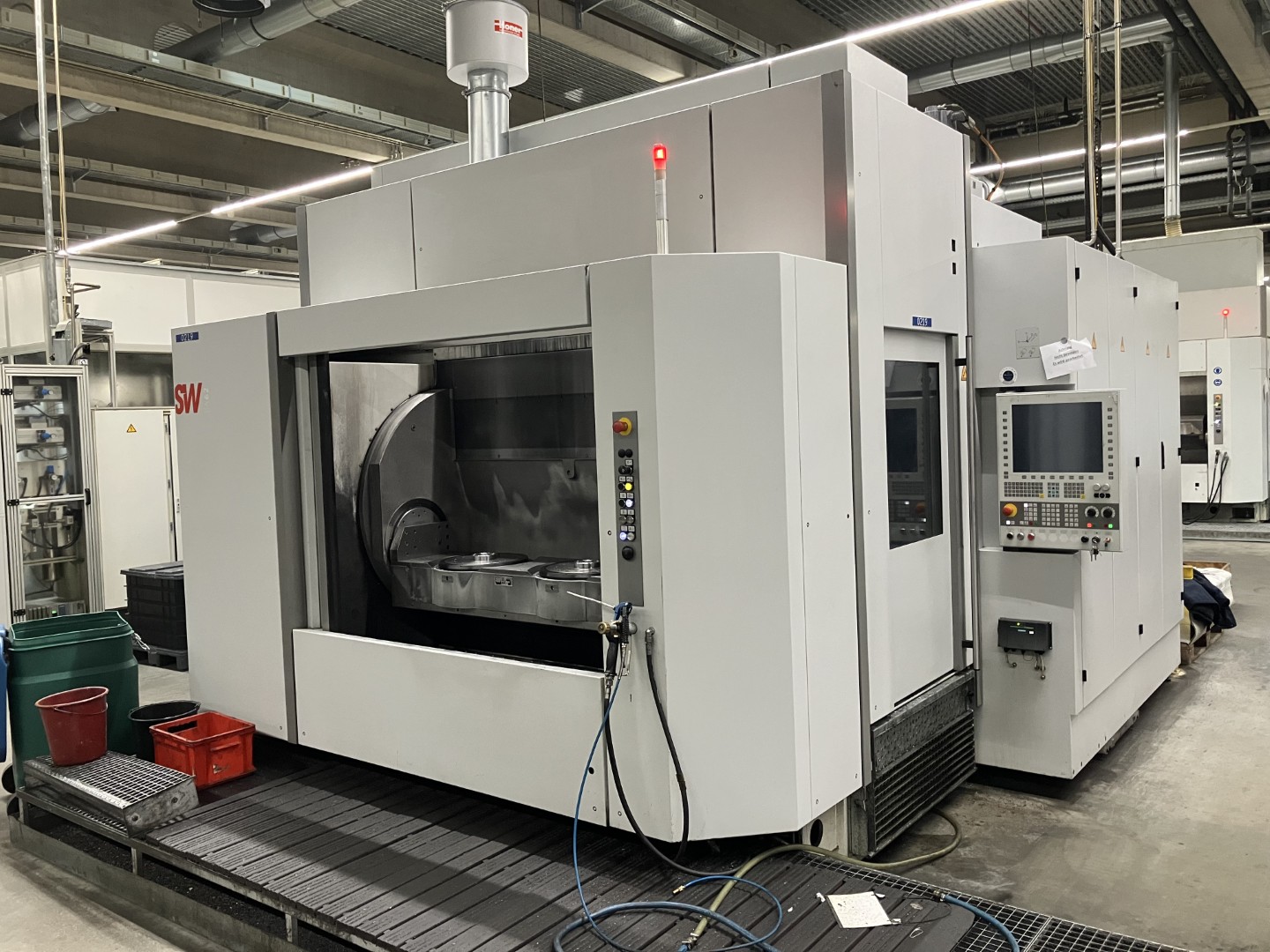 Centrul de prelucrare SW BAS 03 BA2311, folosit